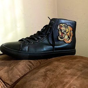 These are Gucci dress shoes worn about twice great condition size 9